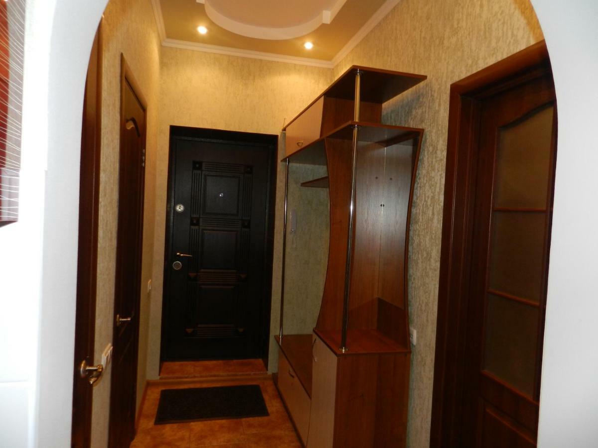 1-Room Luxury Apartment On Sobornyi Avenue 174-А, By Grandhome. Center Zaporizhia Exteriör bild
