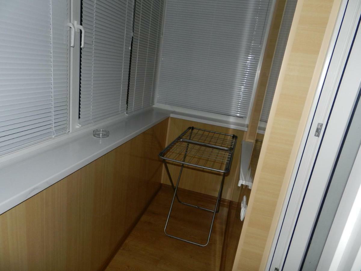 1-Room Luxury Apartment On Sobornyi Avenue 174-А, By Grandhome. Center Zaporizhia Exteriör bild